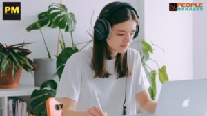 A woman re-applies for her own job on LinkedIn