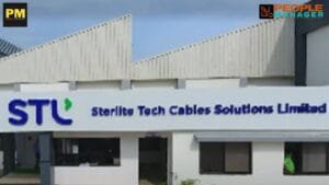 STL cut salaries of half its staff by 15–25% after layoffs